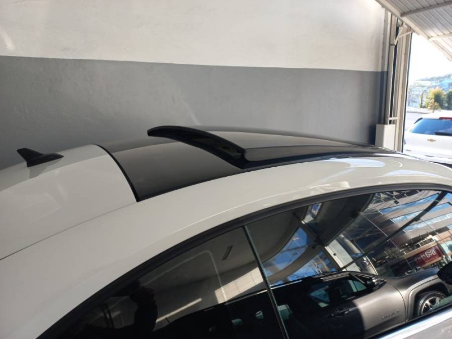 VOLKSWAGEN - FUSCA - 2013/2014 - Branca - R$ 110.000,00