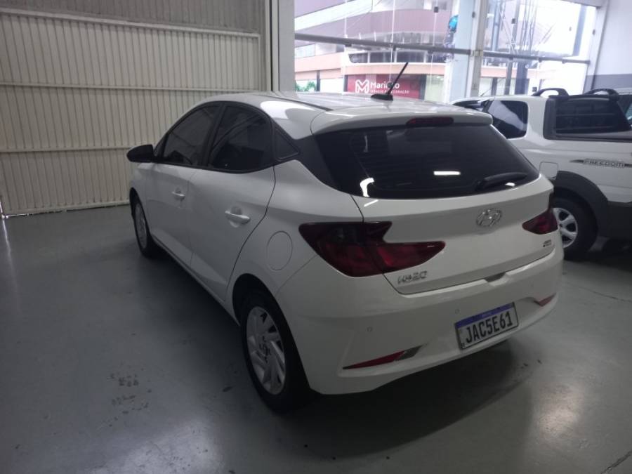 HYUNDAI - HB20 - 2020/2021 - Branca - R$ 65.000,00