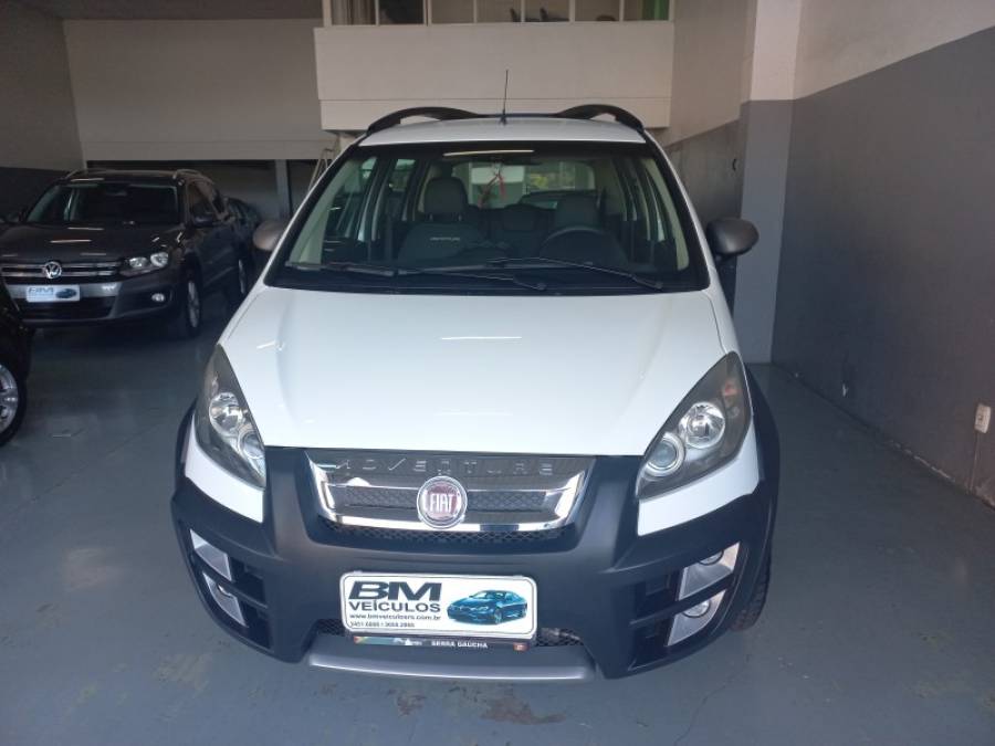 FIAT - IDEA - 2012/2012 - Branca - R$ 35.000,00