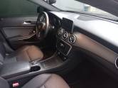 MERCEDES-BENZ - GLA 200 - 2015/2015 - Preta - R$ 103.000,00