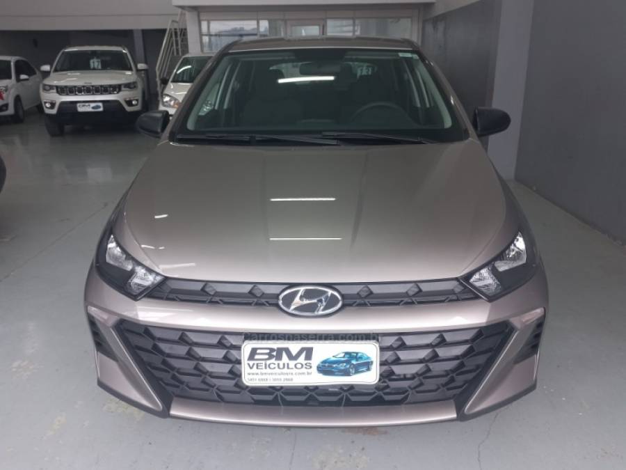 HYUNDAI - HB20 - 2023/2024 - Prata - R$ 69.900,00