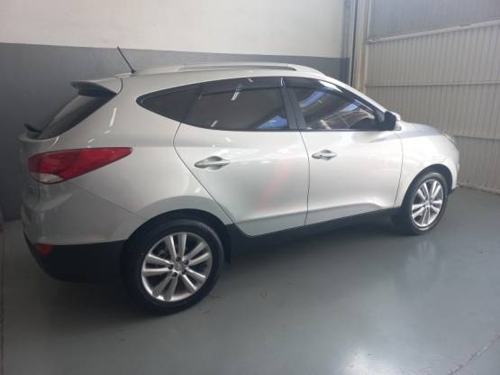 HYUNDAI - IX35 - 2014/2015 - Prata - R$ 74.900,00