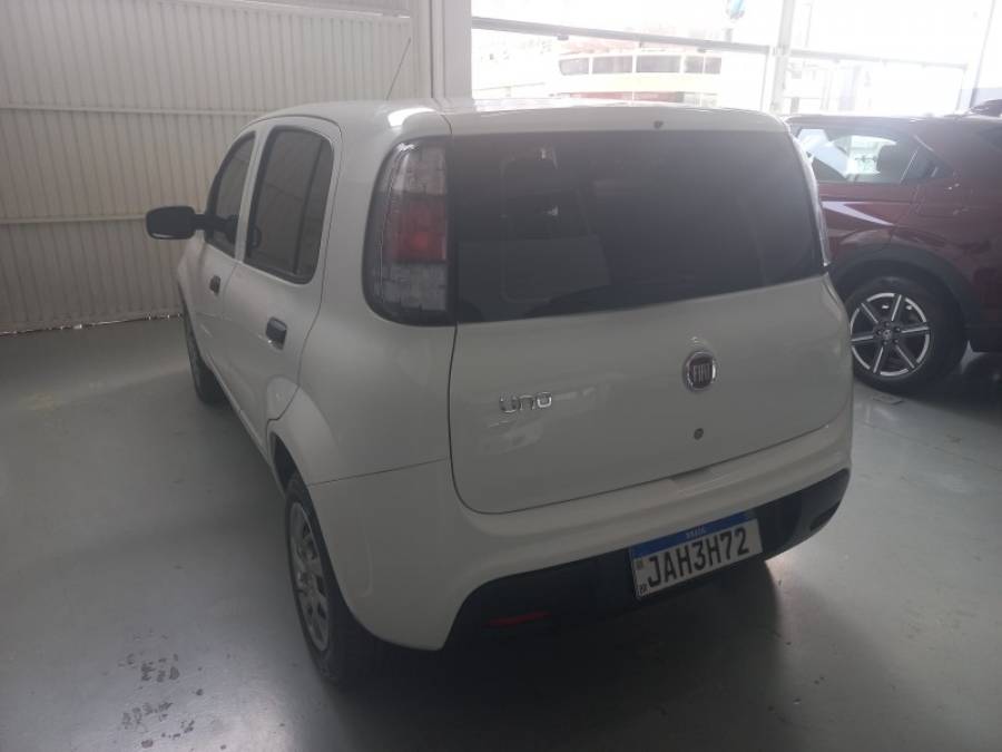 FIAT - UNO - 2020/2021 - Branca - R$ 48.500,00