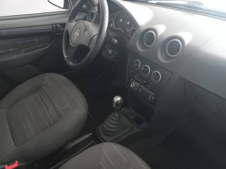 VOLKSWAGEN - GOL - 2014/2015 - Branca - R$ 39.900,00