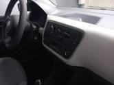 VOLKSWAGEN - UP - 2014/2015 - Preta - R$ 39.900,00
