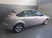FORD - FOCUS - 2012/2013 - Prata - R$ 45.000,00