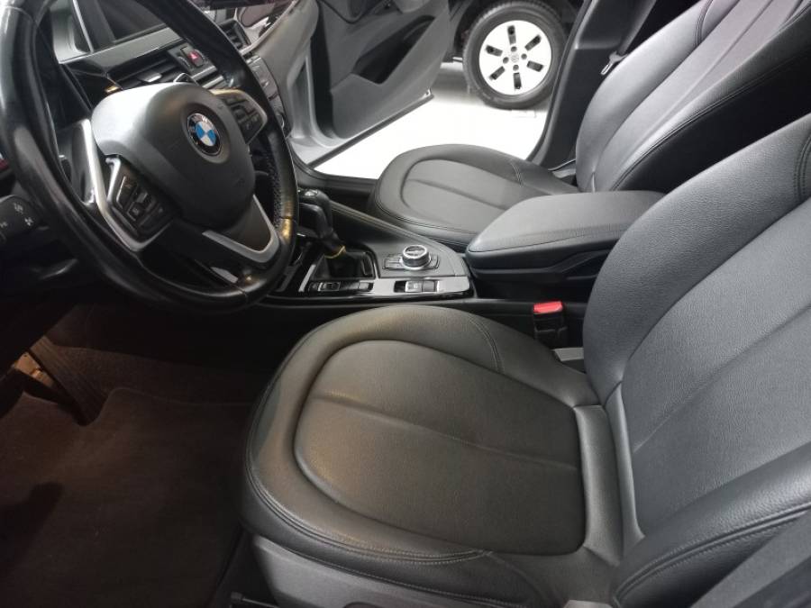 BMW - X1 - 2017/2018 - Preta - R$ 130.000,00