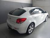 CHEVROLET - CRUZE - 2013/2014 - Branca - R$ 74.900,00