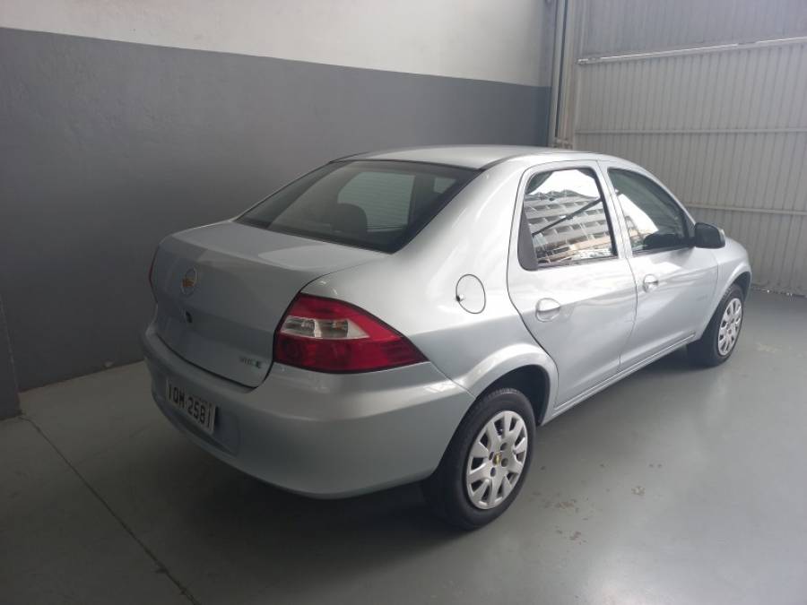 CHEVROLET - PRISMA - 2010/2010 - Prata - R$ 26.000,00