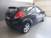 FORD - FIESTA - 2015/2016 - Preta - R$ 49.900,00