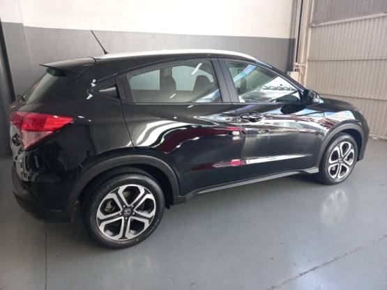 HONDA - HR-V - 2016/2016 - Preta - R$ 84.900,00