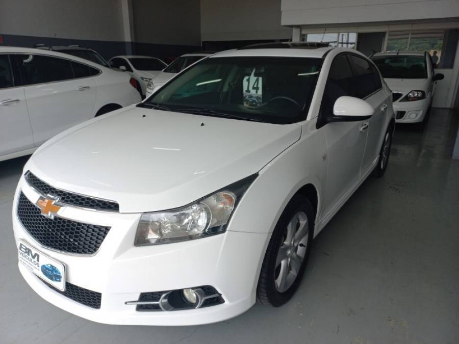 CHEVROLET - CRUZE - 2013/2014 - Branca - R$ 74.900,00