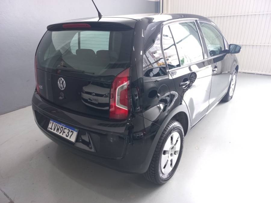 VOLKSWAGEN - UP - 2014/2015 - Preta - R$ 39.900,00