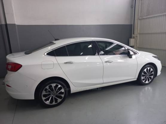 CHEVROLET - CRUZE - 2019/2019 - Branca - R$ 98.900,00