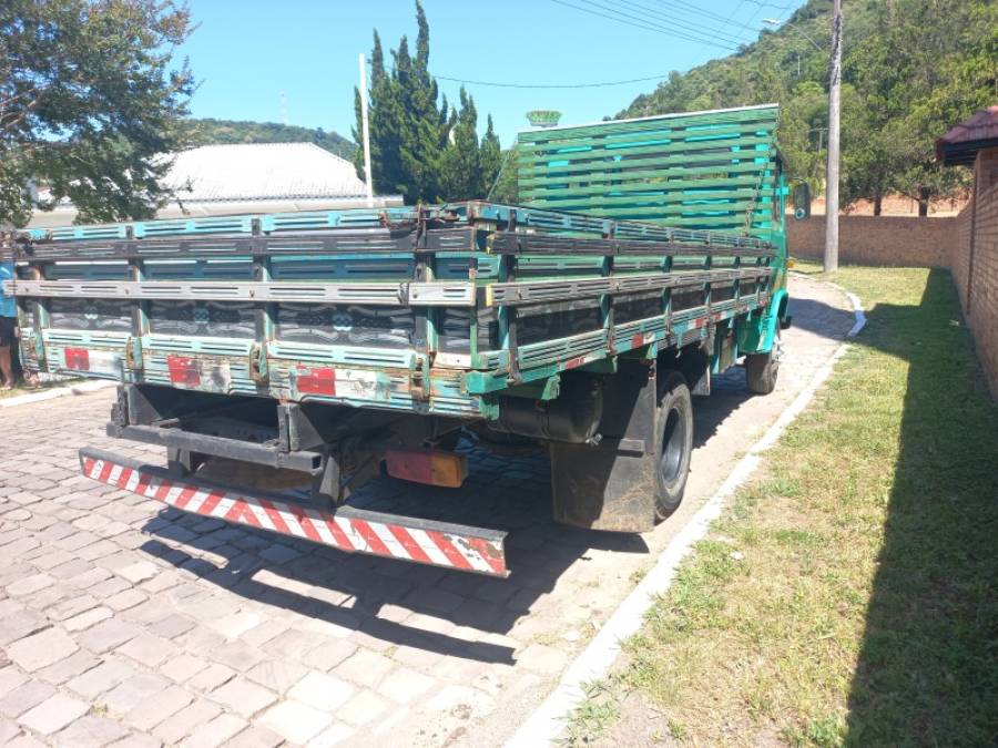 MERCEDES-BENZ - 608 - 1978/1978 - Verde - R$ 59.900,00