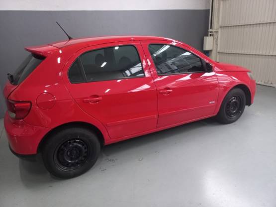 VOLKSWAGEN - GOL - 2008/2009 - Vermelha - R$ 28.000,00