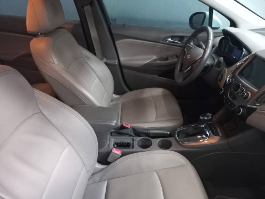 CHEVROLET - CRUZE - 2019/2019 - Branca - R$ 98.900,00