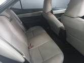 TOYOTA - COROLLA - 2017/2018 - Branca - R$ 103.000,00