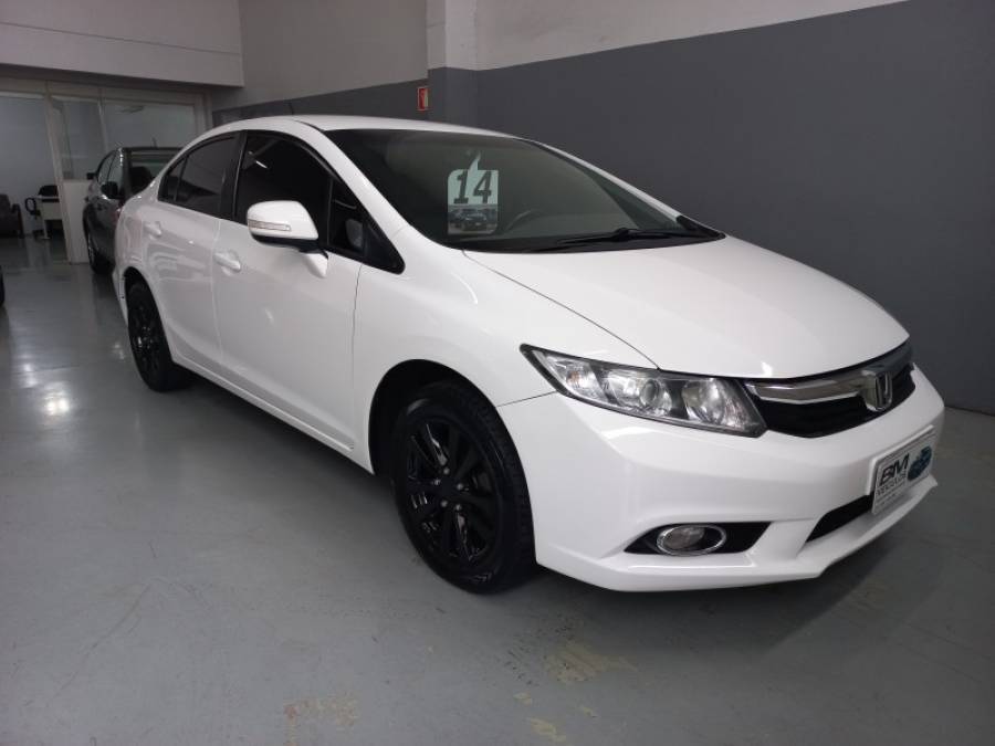 HONDA - CIVIC - 2013/2014 - Branca - R$ 73.000,00