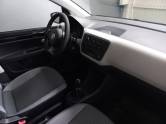 VOLKSWAGEN - UP - 2014/2015 - Preta - R$ 39.900,00