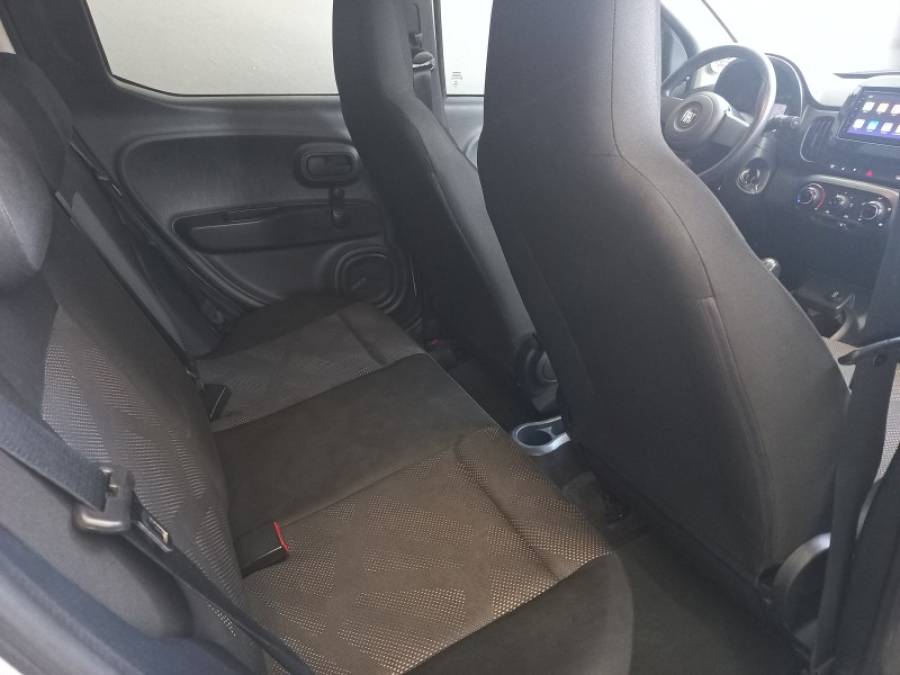 FIAT - MOBI - 2022/2022 - Prata - R$ 52.000,00