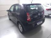 VOLKSWAGEN - UP - 2014/2015 - Preta - R$ 39.900,00
