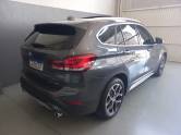 BMW - X1 - 2020/2020 - Cinza - R$ 159.900,00