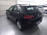 VOLKSWAGEN - GOLF - 2013/2014 - Preta - R$ 81.000,00