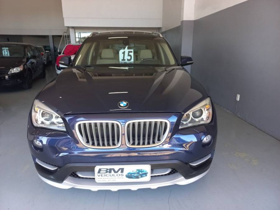 BMW - X1 - 2014/2015 - Azul - R$ 95.900,00