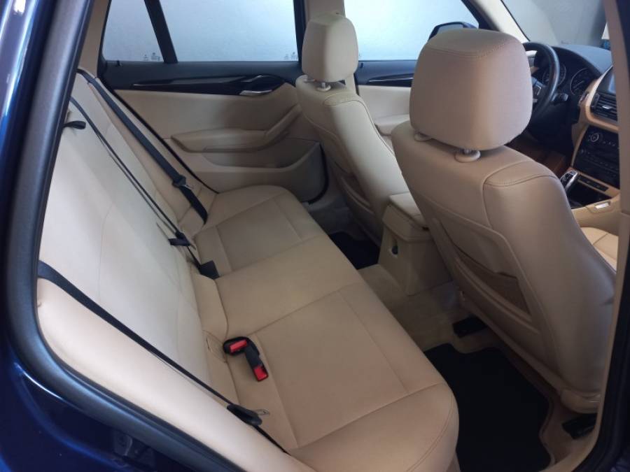 BMW - X1 - 2014/2015 - Azul - R$ 95.900,00