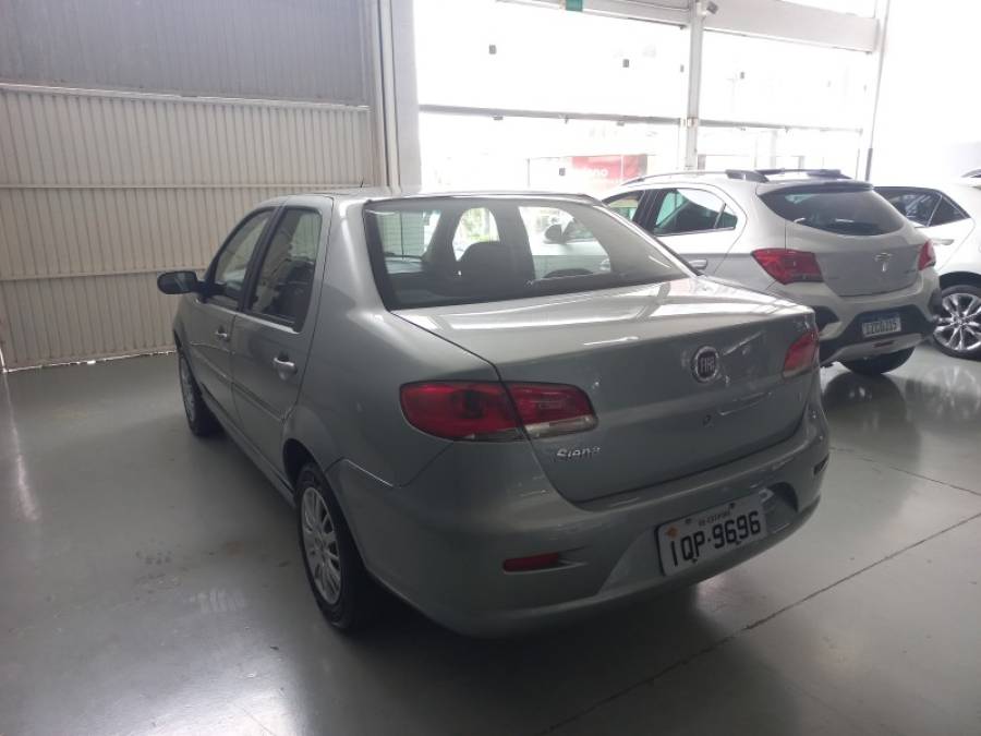 FIAT - SIENA - 2010/2010 - Cinza - R$ 29.000,00