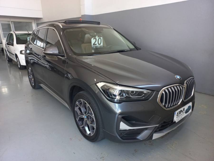 BMW - X1 - 2020/2020 - Cinza - R$ 159.900,00