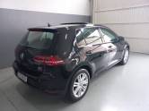 VOLKSWAGEN - GOLF - 2013/2014 - Preta - R$ 81.000,00