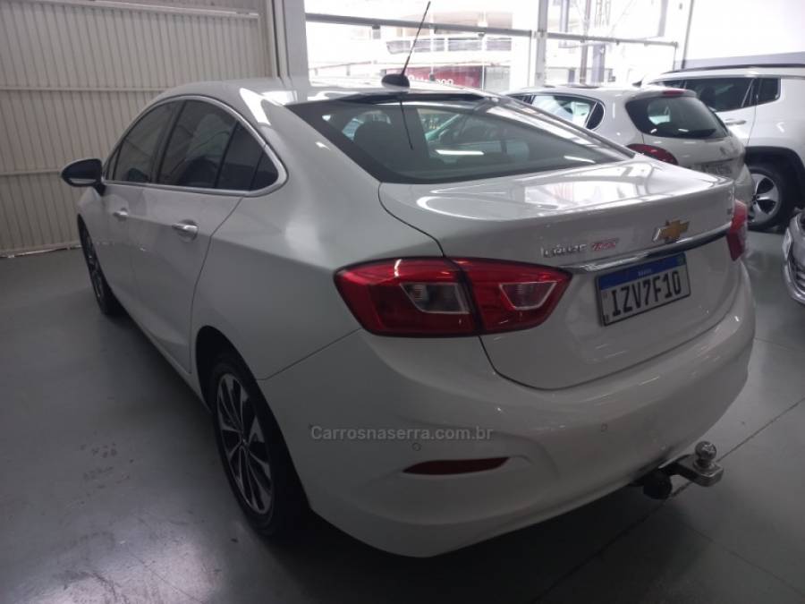 CHEVROLET - CRUZE - 2019/2019 - Branca - R$ 98.900,00