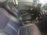 CHEVROLET - TRACKER - 2023/2024 - Branca - R$ 131.000,00