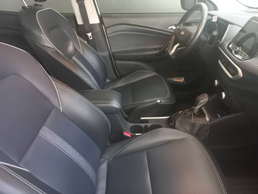 CHEVROLET - TRACKER - 2023/2024 - Branca - R$ 131.000,00