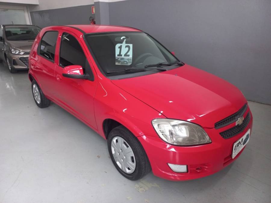 CHEVROLET - CELTA - 2012/2012 - Vermelha - R$ 32.000,00