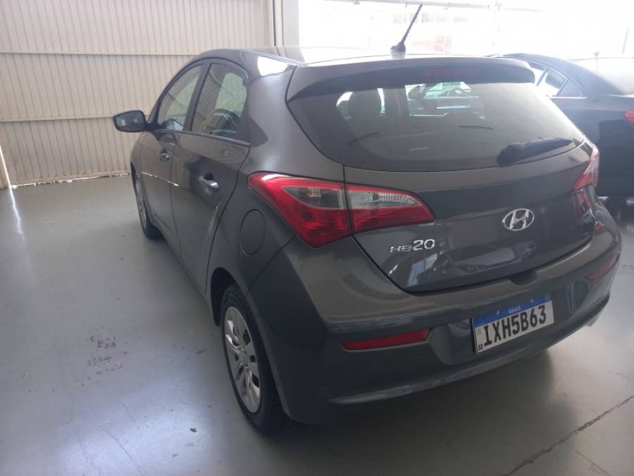 HYUNDAI - HB20 - 2016/2016 - Cinza - R$ 48.500,00