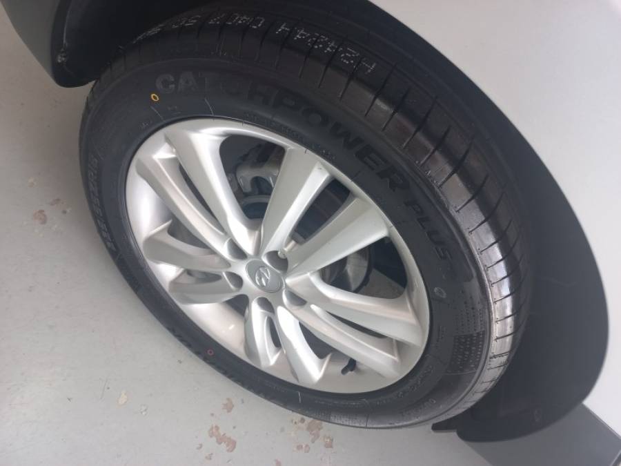 HYUNDAI - IX35 - 2014/2015 - Prata - R$ 74.900,00