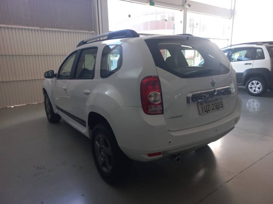 RENAULT - DUSTER - 2013/2014 - Branca - R$ 53.000,00