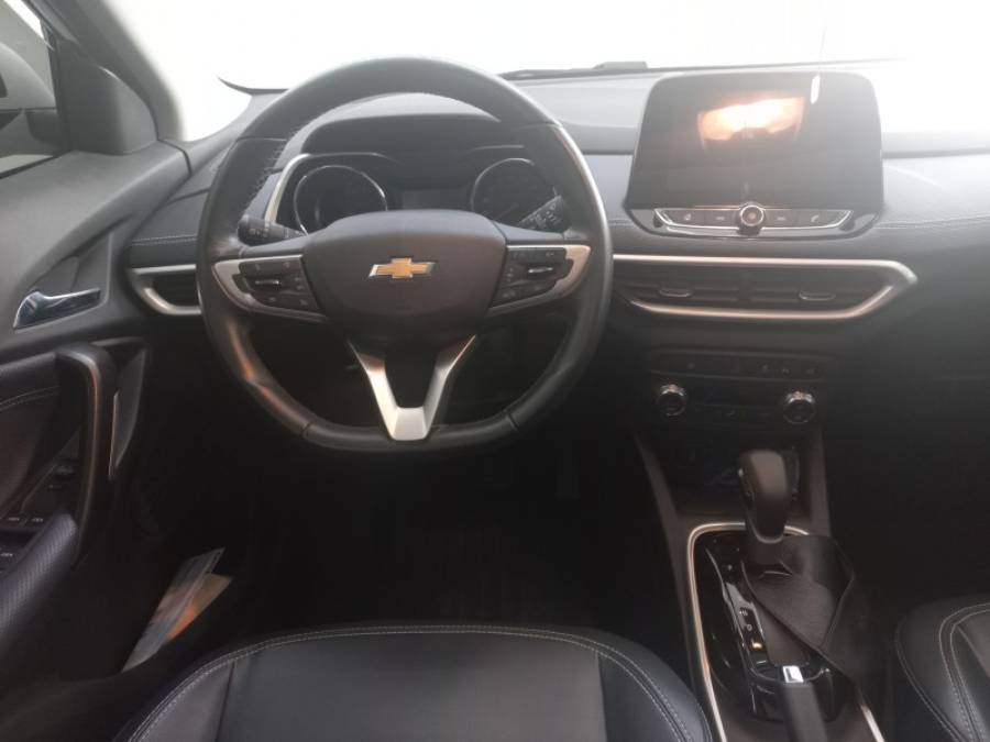 CHEVROLET - TRACKER - 2023/2024 - Branca - R$ 131.000,00