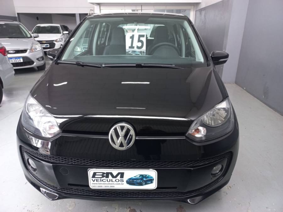 VOLKSWAGEN - UP - 2014/2015 - Preta - R$ 39.900,00