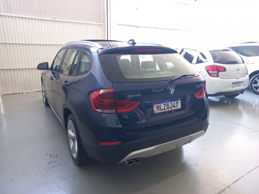 BMW - X1 - 2014/2015 - Azul - R$ 95.900,00